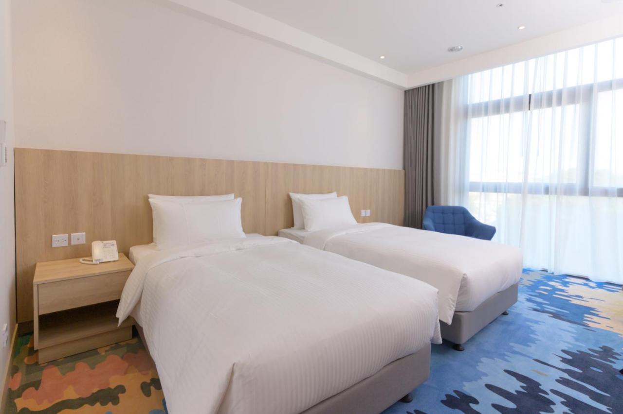 Janda Golden Tulip Hotel Wuqi Экстерьер фото